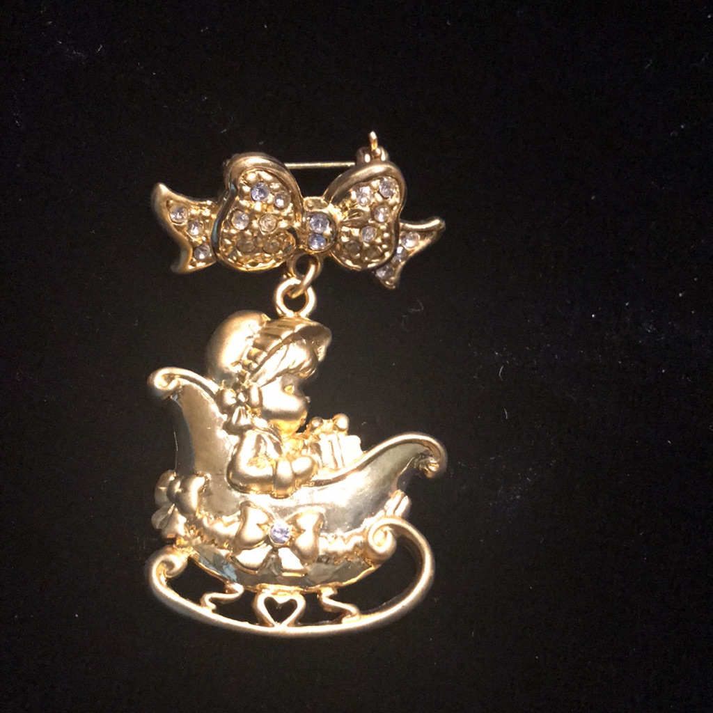 Vintage Precious Moments Brooch Matte Gold Dangle Charms